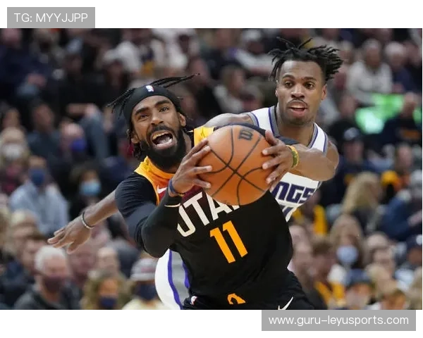 “汤姆·佩顿短泳突破领先，英国泳坛新传奇？”